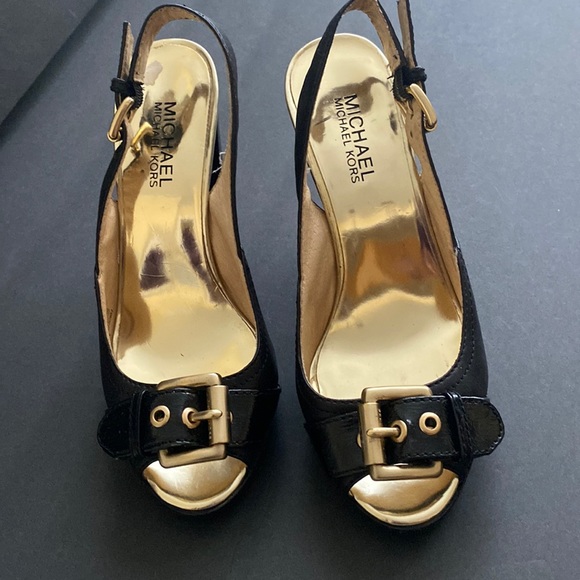 Moschino Womens Leather Belt Black / Gold (s